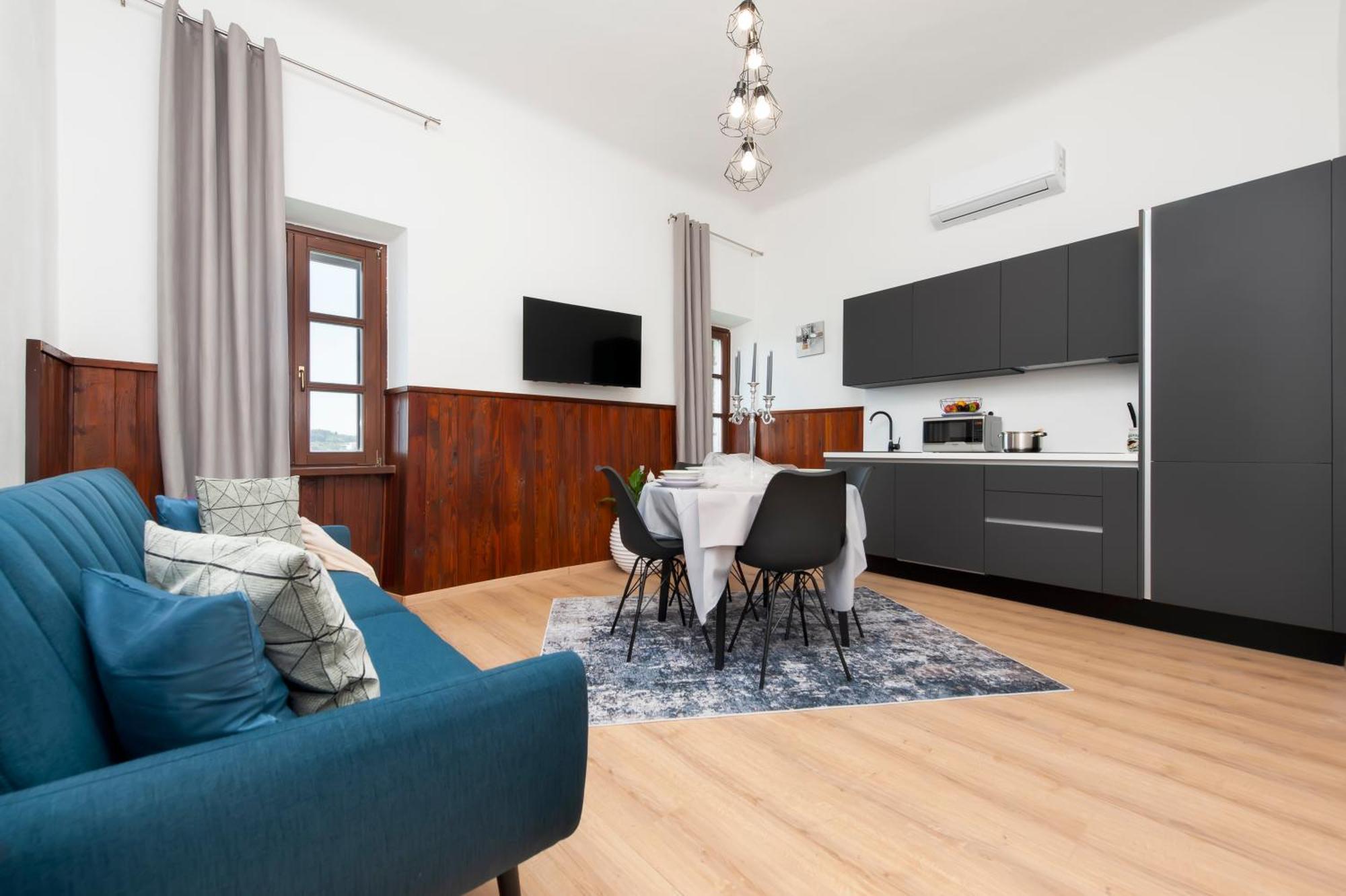 Apartment Rubi Ровин Екстериор снимка